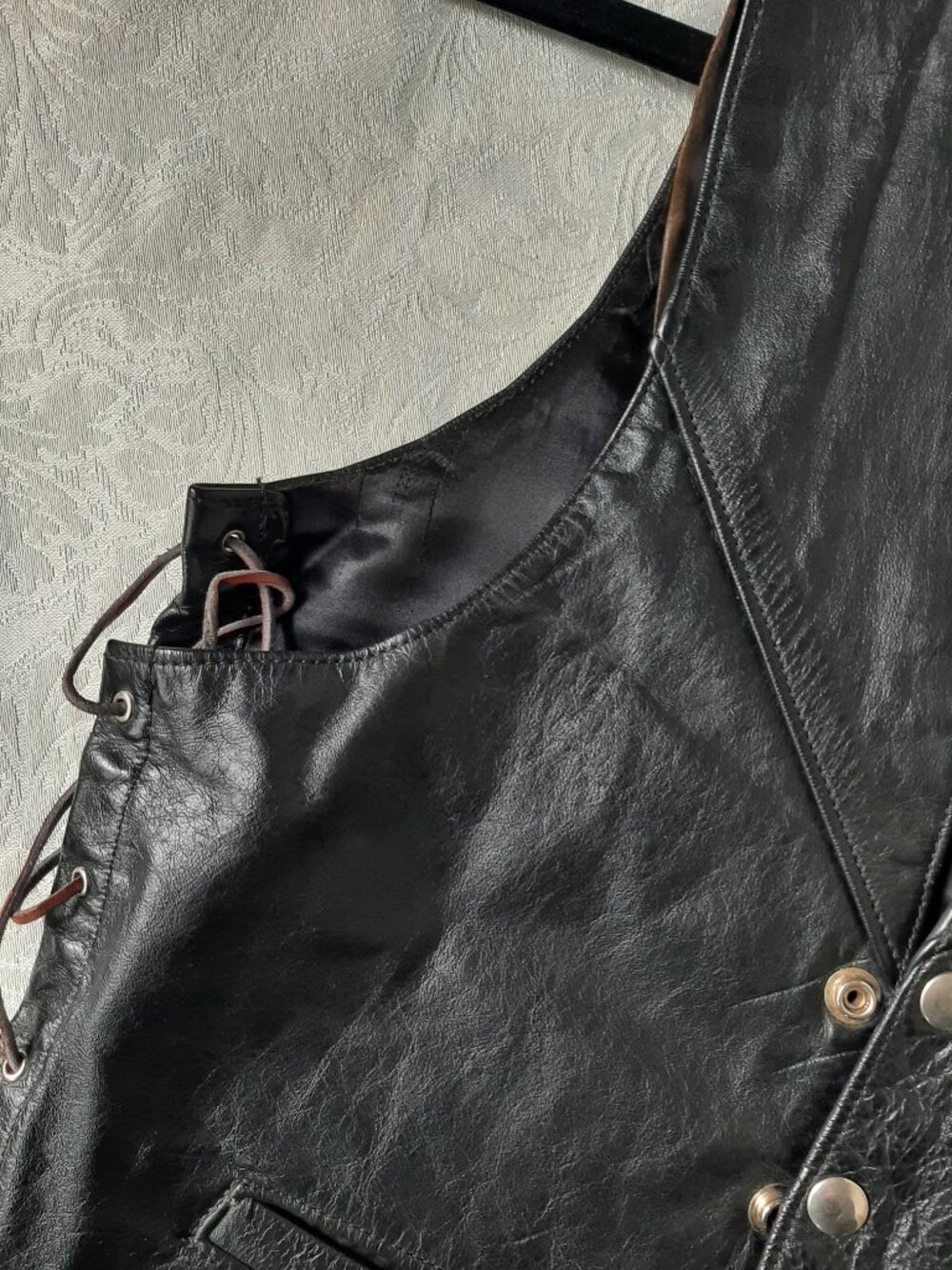 Leather Vest - Picture 5 of 6
